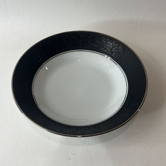 Noritake Bowl Dessert Ice Cream Dish White Gray Silver 5 1/4 Round Mirano Japan - Picture 2 of 6